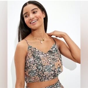 American Eagle Floral Women's Crop Top